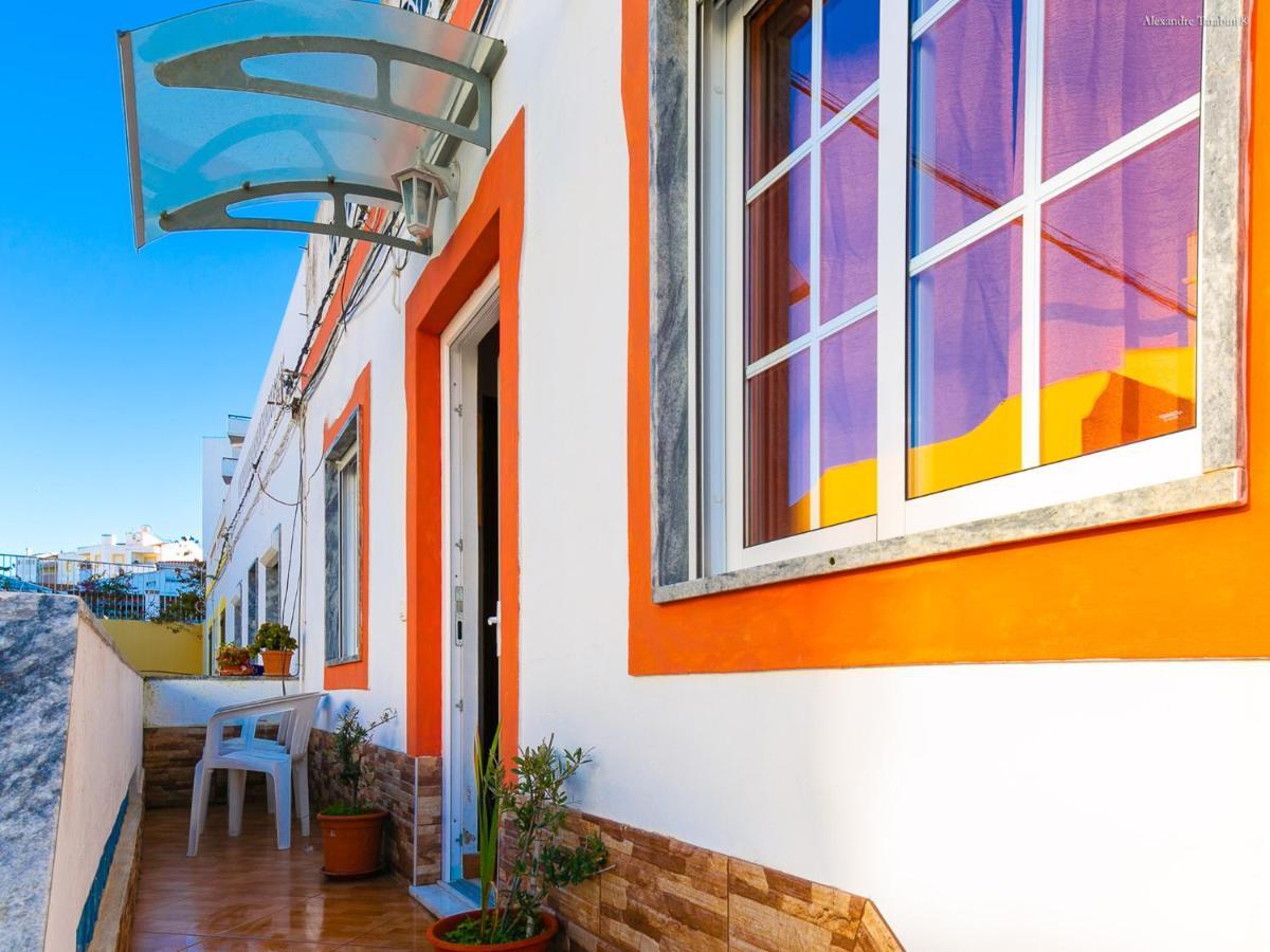 Apartamento B24 - Central Hideaway Gem